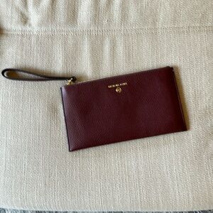 Michael Kors Clutch